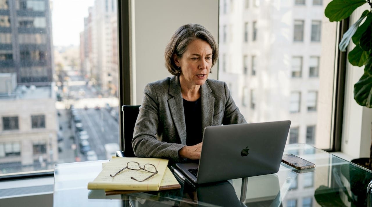 Master video in crisis communication for B2B trust